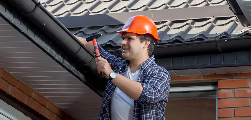 Gutter Fascia Repair in Hanover Park