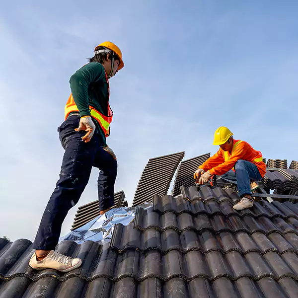 Why Hanover Park, IL Property Owners Trust Hanover Park Roofing Pro for Emergency Roof Repair?